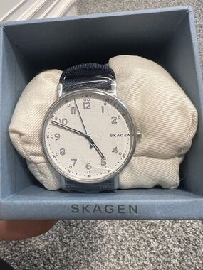 Skagen SKW6356 Signature White Dial Navy Blue Nylon Strap Men's Watch NWT
